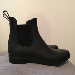 sam edelman chelsea rain boots